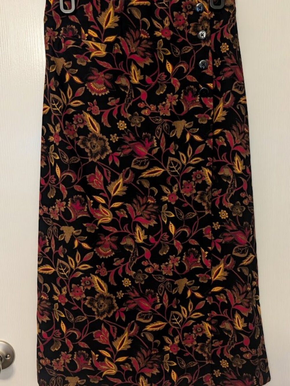 Christopher & Banks black floral wrap midi skirt Size 4